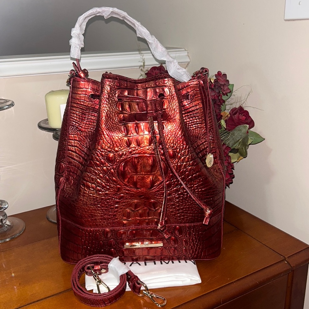 Brahmin Marlowe Chili Melbourne bucket bag purse drawstring leather shoulder NWT
